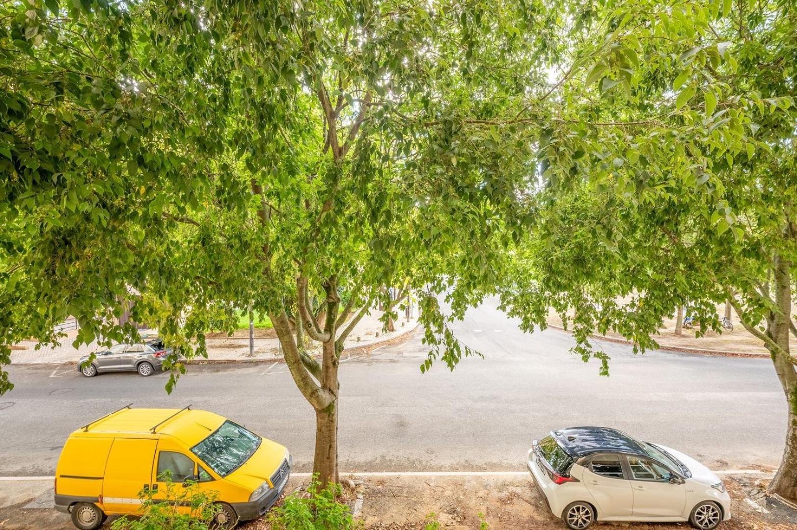 Guestready - A Cosy Retreat In Lumiar Appartement Lissabon Buitenkant foto